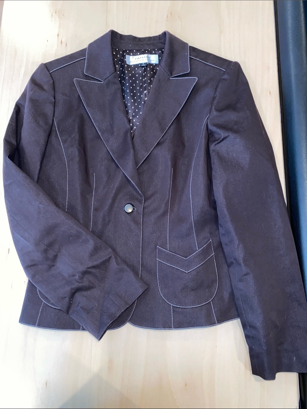 Tahari Brown Single-Button Notched Lapel Blazer